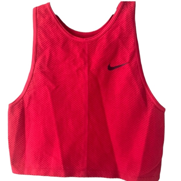 Nike dry fits top size medium - Picture 2 of 7